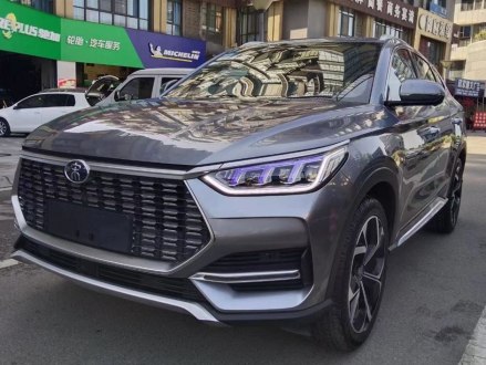 宋PLUS 2020款 1.5T 自动旗舰PLUS