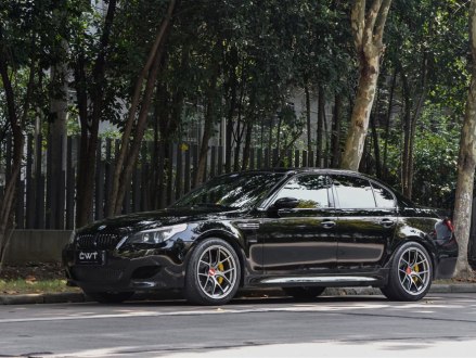 宝马M5 2005款 M5