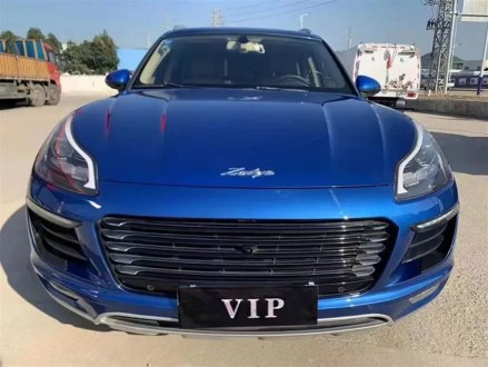 众泰SR9 2017款 2.0T 自动极致之光版