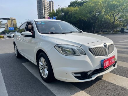 中华H330 2013款 1.5L 自动舒适型