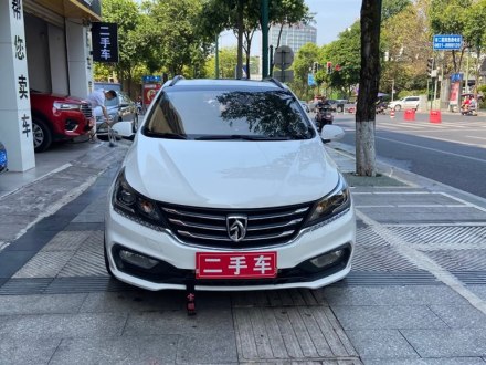 宝骏310 2017款 1.5L 手动豪华型