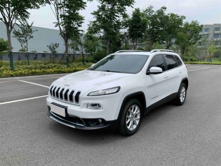 自由光 2017款 2.4L 领先智能版