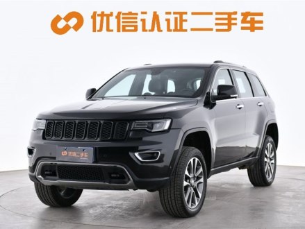 大切诺基进口 2017款 3.0L 精英导航版
