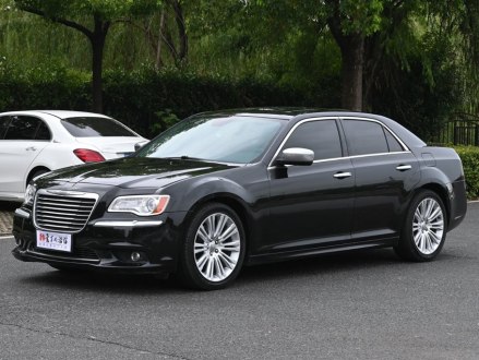 克莱斯勒300C进口 2014款 3.0L 卓越版