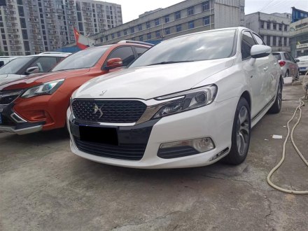 DS 5LS 2014款 1.6T 雅致版THP160