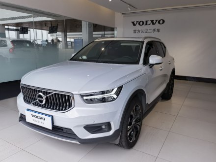沃尔沃XC40 2021款 T4 四驱智远豪华版