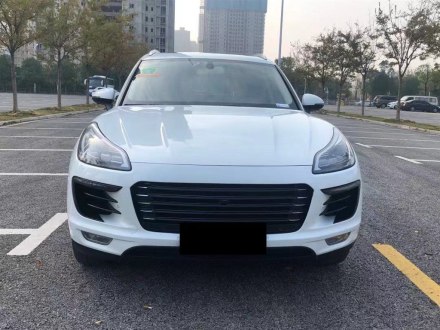 众泰SR9 2017款 2.0T 自动极致之光版
