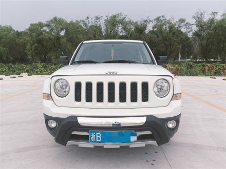 自由客 2015款 2.4L 运动版