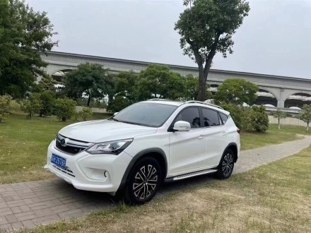 宋新能源 2017款 宋DM 1.5TID 全时四驱豪华型