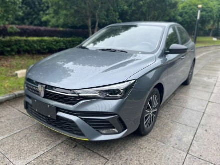 荣威i5 2021款 1.5L CVT黑金版
