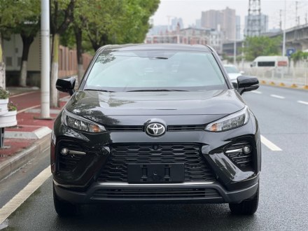 威兰达 2022款 2.0L CVT两驱领先版