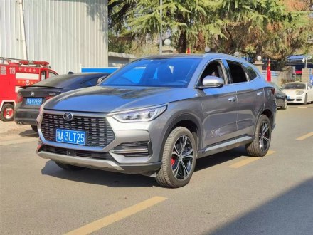 宋PLUS 2020款 1.5T 自动尊贵型