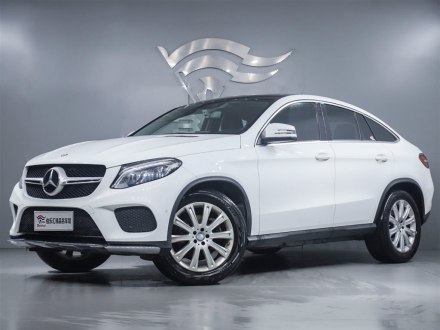 奔驰GLE轿跑 2015款 GLE 320 4MATIC 轿跑SUV