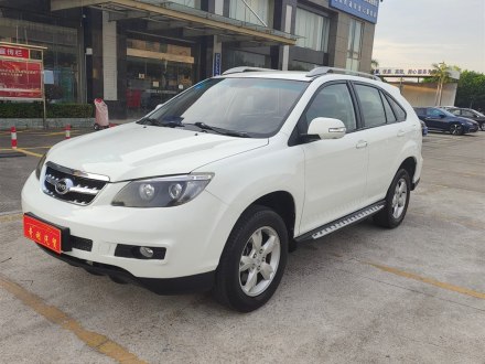 比亚迪S6 2014款 2.0L 手动精英型 5座