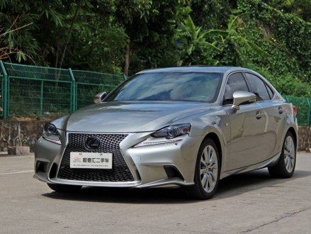 雷克萨斯IS 2015款 200t F SPORT