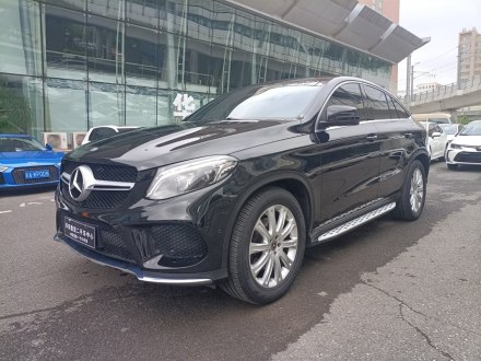 奔驰GLE轿跑 2018款 GLE 320 4MATIC 轿跑SUV