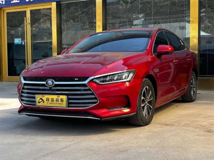 秦Pro新能源 2019款 DM 超能版 1.5TI 自动智联劲炫型 国VI