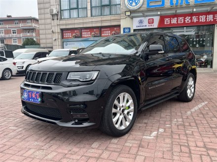 大切诺基进口 2017款 3.0L 舒享导航版