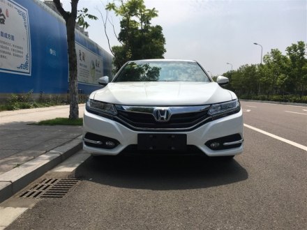 思铂睿 2015款 2.0L 尊贵版