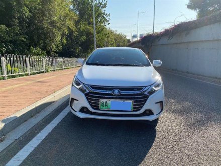 秦新能源 2017款 1.5T 秦100