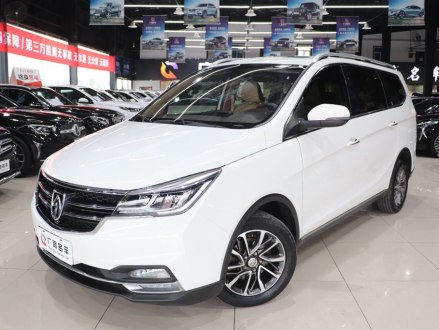 宝骏730 2017款 1.8L iAMT尊享型 7座