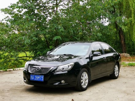 比亚迪G6 2011款 2.0L 手动尊贵型