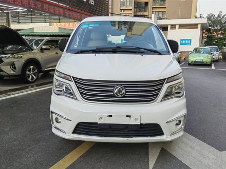 菱智 2018款 M5L 1.6L 7座舒适型