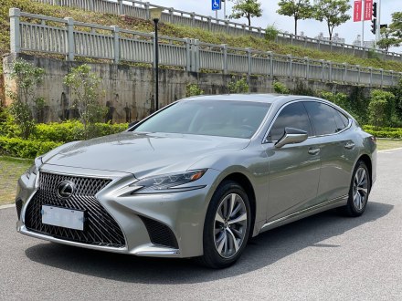 雷克萨斯LS 2018款 350 卓越版 国V