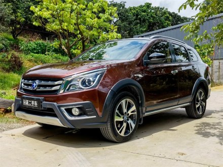 启辰T70X 2016款 2.0L CVT睿趣运动版