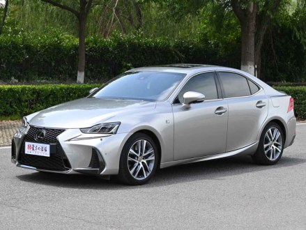 雷克萨斯IS 2017款 300 F SPORT版