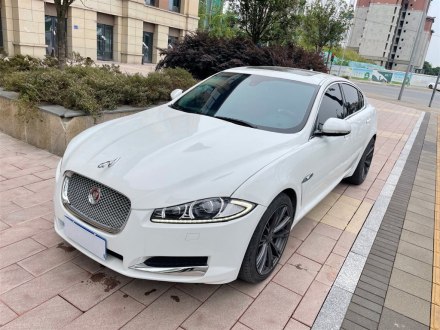 捷豹XF 2013款 XF 2.0T 风华版