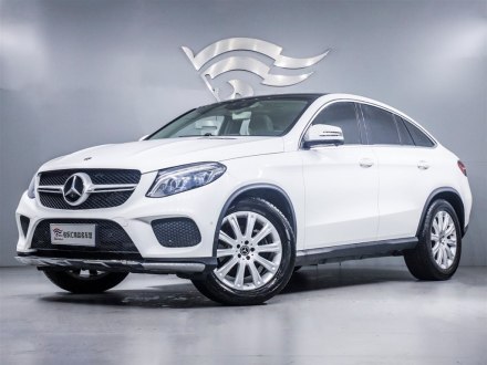 奔驰GLE轿跑 2018款 GLE 320 4MATIC 轿跑SUV