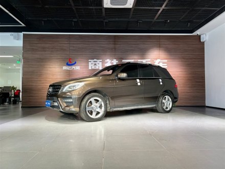 奔驰M级 2014款 ML 400 4MATIC豪华型