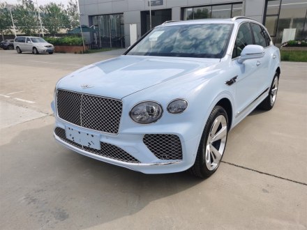 添越 2022款 4.0T V8