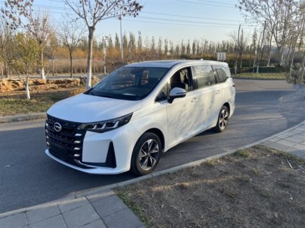 传祺M6 2021款 PRO 270T 自动尊享版