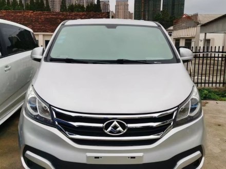 上汽大通MAXUS G10 2016款 2.0T 自动时尚版