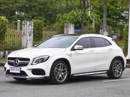 奔驰GLA AMG 2017款 改款 AMG GLA 45 4MATIC