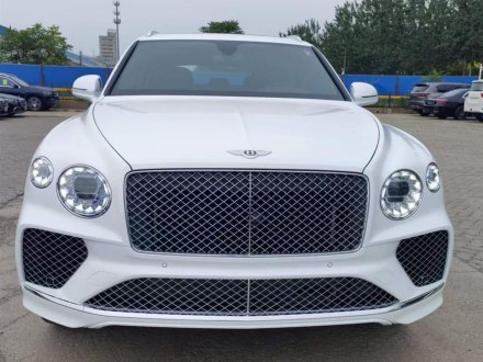 添越 2022款 4.0T V8
