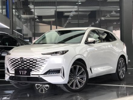 长安UNI-K 2021款 2.0T 尊贵型