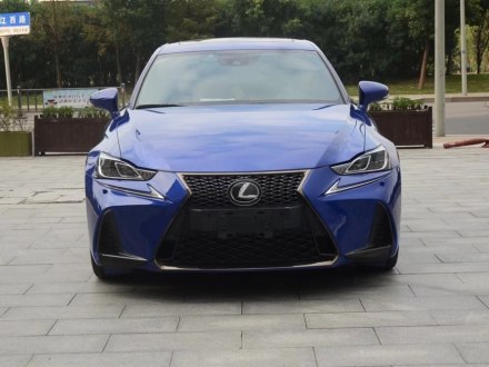 雷克萨斯IS 2017款 300 F SPORT版