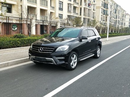 奔驰M级 2014款 ML 320 4MATIC