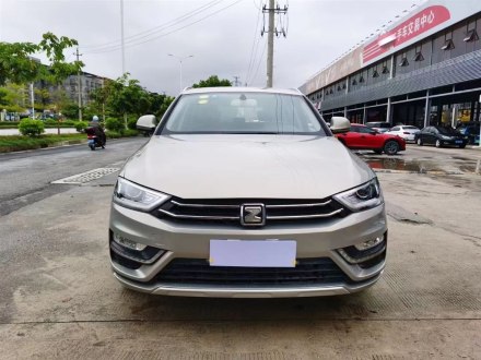 众泰SR7 2016款 1.5T CVT魔方之梦版 国V