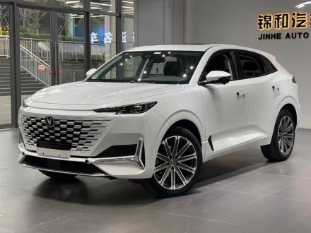 长安UNI-K 2021款 2.0T 尊贵型