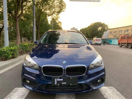 宝马2系多功能旅行车 2015款 218i 领先型