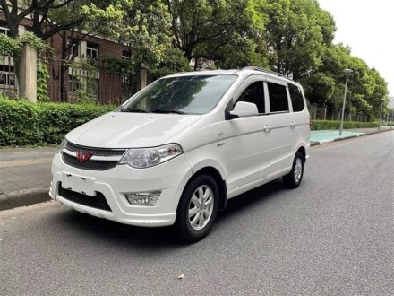 五菱宏光 2016款 1.5L S舒适型