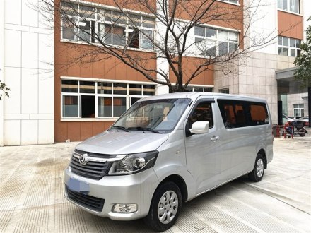 长安睿行M90 2017款 2.0L超值版6座掀背门4G94S