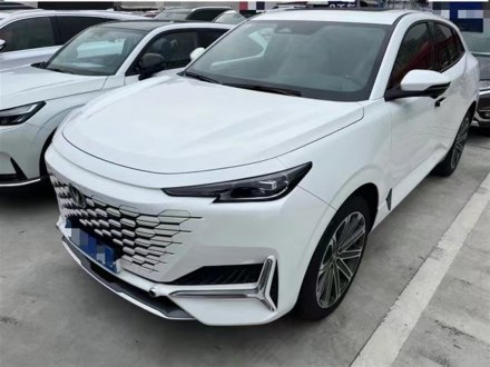 长安UNI-K 2021款 2.0T 全轮驱动尊贵型