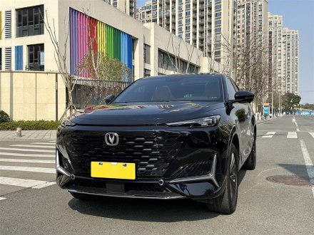长安UNI-K 2021款 2.0T 卓越型