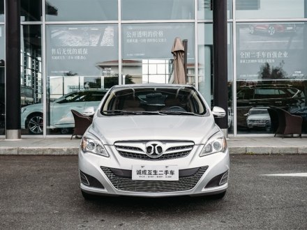 北京汽车E系列 2013款 三厢 1.5L 自动乐天版
