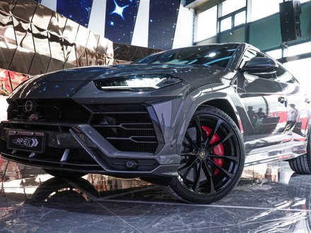 Urus 2021款 4.0T V8
